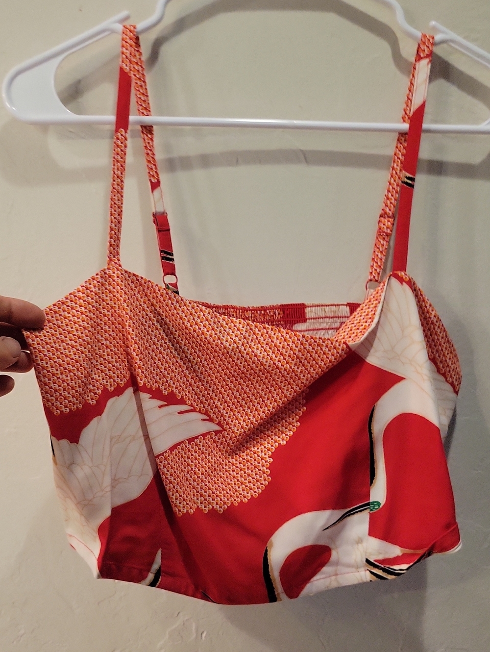 Roark Red and Cream Crane Print Spaghetti-Strap Cropped Camisole